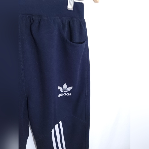 ADIDAS Cuma Cool Track Pants Cuffed Hidden Drawstring Pocketed Size Med Navy - Picture 2 of 8
